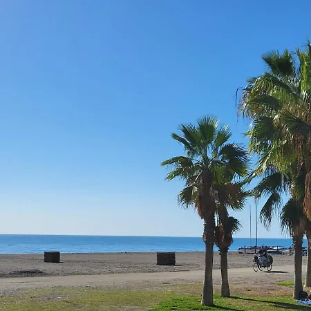 Apartamento Arena Torre Del Mar Exterior photo